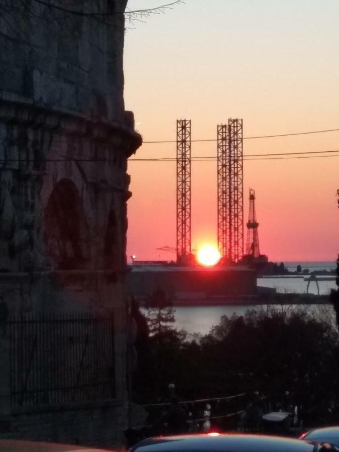 Apartment Amfiteatar Moris Πούλα Εξωτερικό φωτογραφία